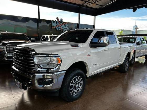 RAM 3500 6.7 I6 TURBO DIESEL LIMITED LONGHORN CD 4X4 AUTOMÁTICO RAM 3500 6.7 I6 TURBO DIESEL LIMITED LONGHORN CD 4X4 AUTOMÁTICO